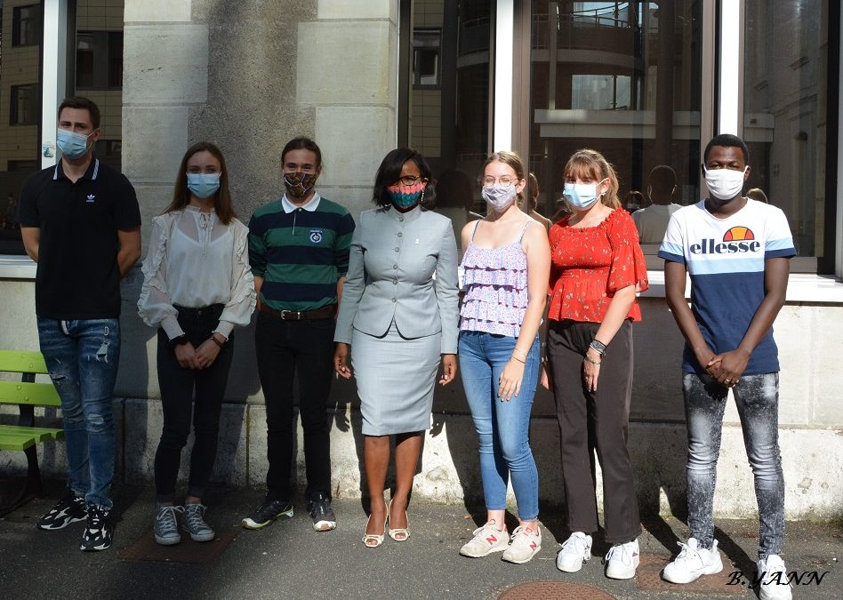 le lycée Descartes a reçu la visite d’Elisabeth Moreno, Ministre déléguée auprès du Premier Ministre, chargée de l’Égalité entre les femmes et les hommes, de la Diversité et de l’Égalité des chances